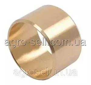 L60748 Втулка переднего моста трактора, JD1950/2250/2450 L60748 Втулка переднего моста трактора, JD1950/2250/2450