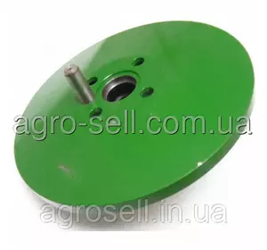 Полушкив внутренний (привод вентилятора очистки) (AH146461) JD9650STS/9750STS AH157219 Полушкив внутренний (привод вентилятора очистки) (AH146461) JD9650STS/9750STS AH157219