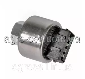 Датчик давления с-мы кондиц. 87699591/82019426 T7060/T6050 Case 84233818 Датчик давления с-мы кондиц. 87699591/82019426 T7060/T6050 Case 84233818