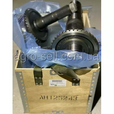 Шестерня AH125243 John Deere