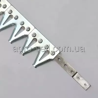 Крайня частина ножа з сегментами (крупний зуб) JD 625 (AH164035) Schumacher