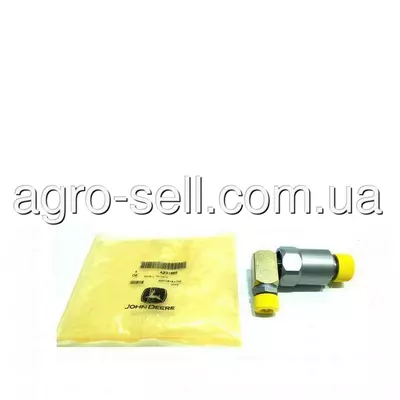 Штуцер AZ31666 (RT0000792654) John Deere