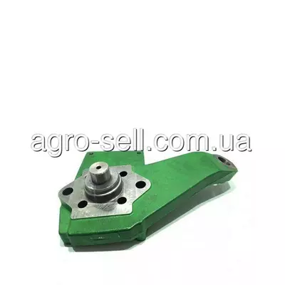 Кронштейн (правий) RE155825 (RE156751, R127660, R124379, R155641) John Deere