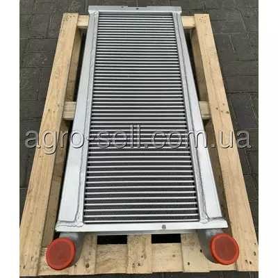 Радіатор AH151139 John Deere